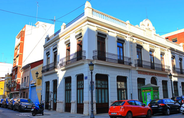 4. El Casinet